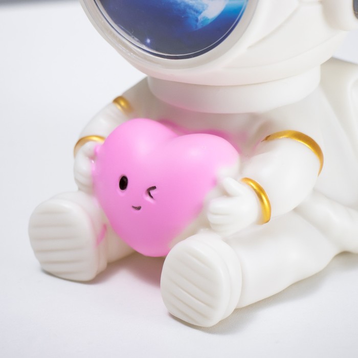 Ночник-увлажнитель Зайчик космонавт LED USB белый 12х12х18 см 7823695