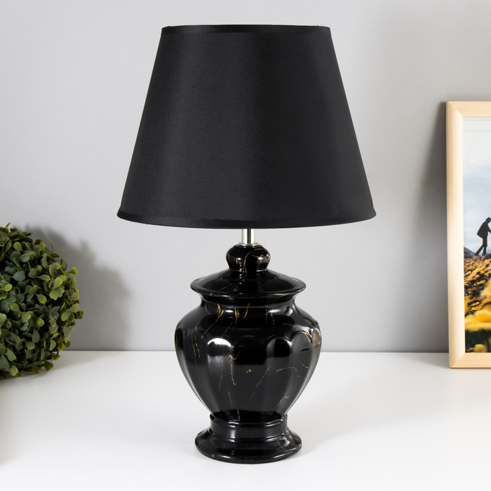 Настольная лампа Версалия E27 40Вт черный 25х25х40 см RISALUX версалия