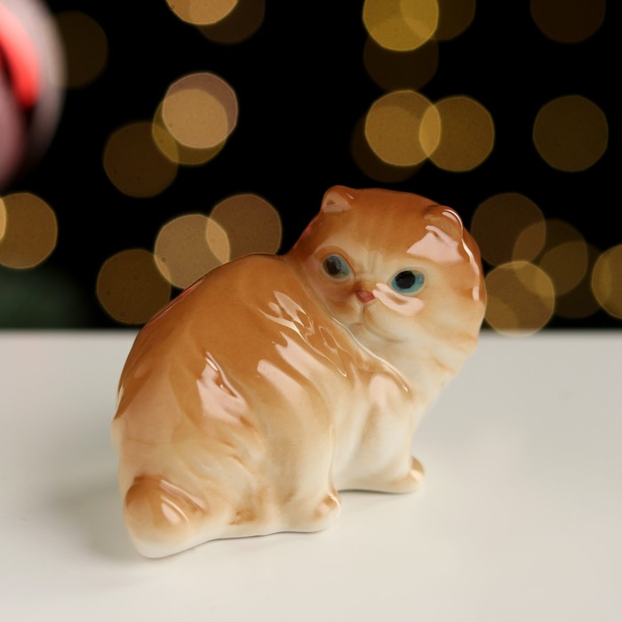 Сувенир Стоящий персидский кот, 5,5х5х4,5 см ,фарфор