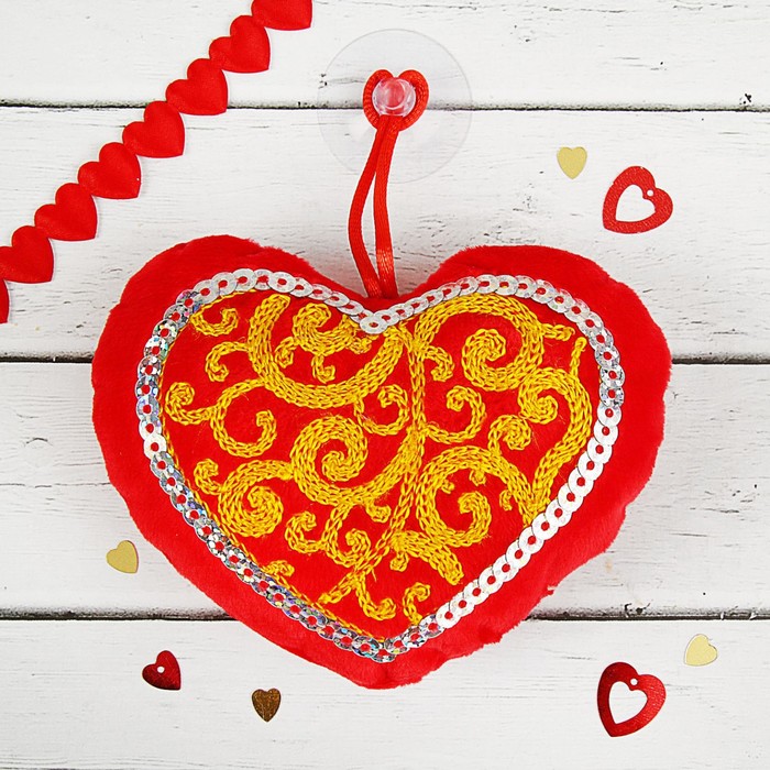Мягкая игрушка- присоска "Сердце"