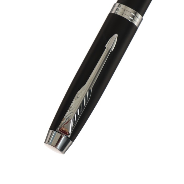 Ручка подарочная перьевая в кожзам футляре ПБ IM, корпус черный с серебром