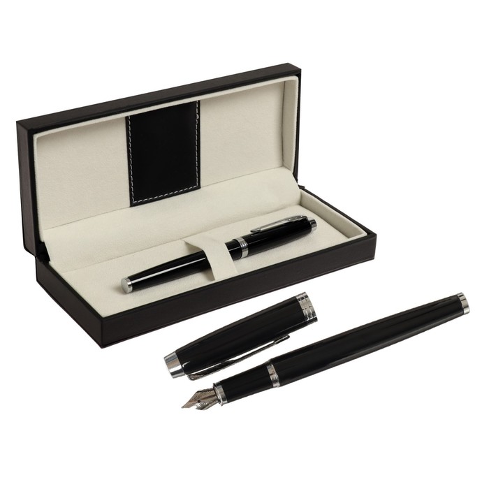 Ручка подарочная перьевая в кожзам футляре, корпус черный с серебром цена и фото
