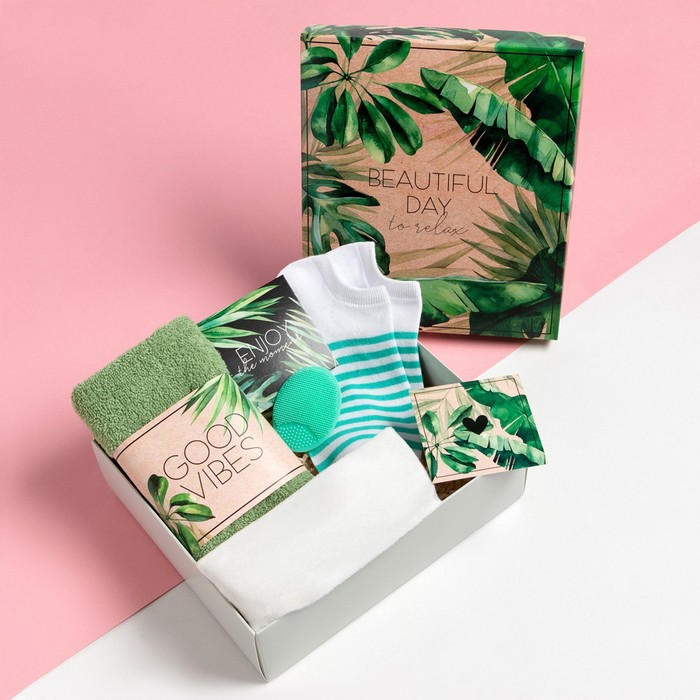 

Набор подарочный Этель Tropics, полотенце 30х60 см и аксессуары.