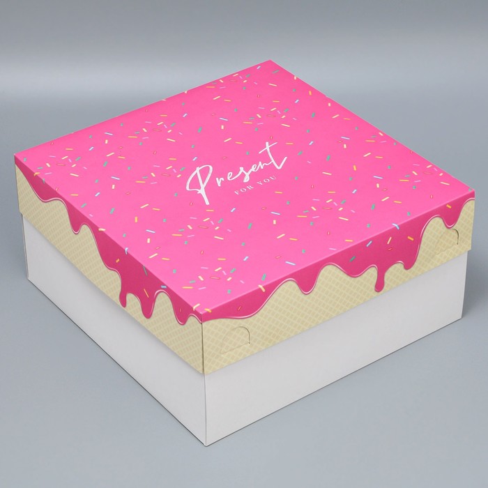 Коробка под торт, кондитерская упаковка «Present», 31 х 31 х 15 см