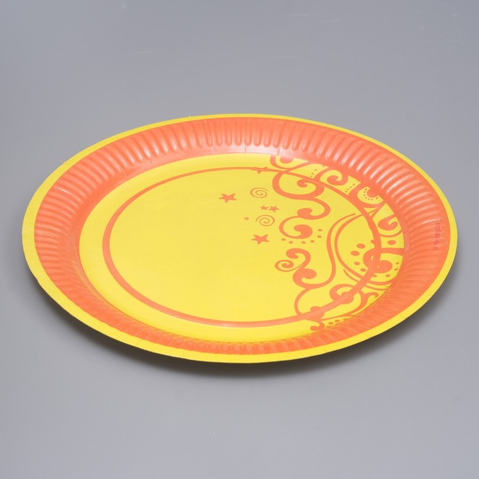 Тарелка бумажная Оранж с ламинацией, 23 см тарелка бумажная шары с ламинацией 23 см