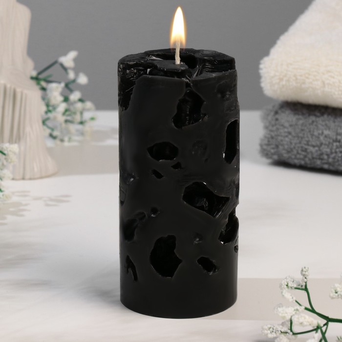 Свеча ароматическая декоративная Ажурная, черный, 6х13 см, кожа и печенье свеча фигурная ароматическая в бетоне череп 14х11 см черный печенье и кожа