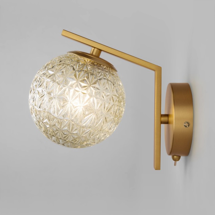 

Бра со стеклянным плафоном Shape, 5Вт, G9, 13x20,8x18,8 см