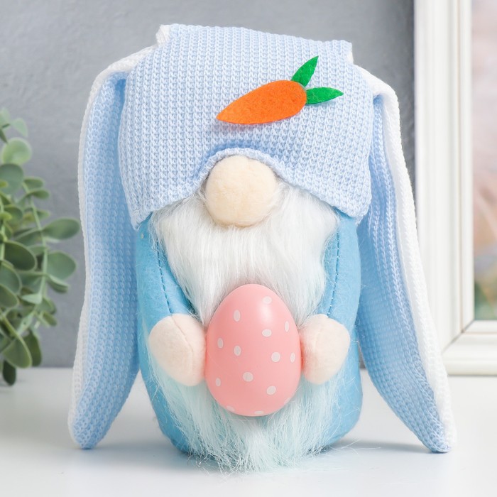 Кукла интерьерная Гном с пасхальным яичком и зайчьими ушами голубой 20х7х9 см