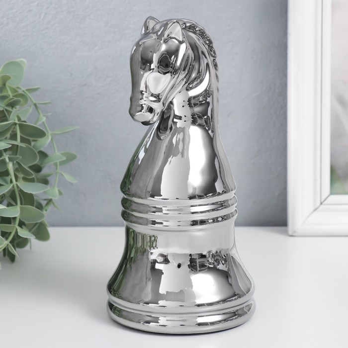 Сувенир керамика Шахматная фигура. Конь серебро 20,5х10х10 см