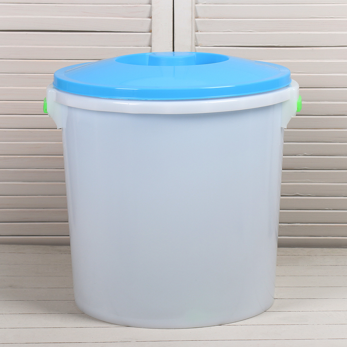 Бак пищевой, 45 л, с крышкой, цвет МИКС