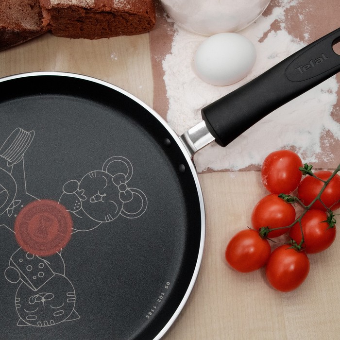 

Сковорода для блинов Tefal, d=25 см