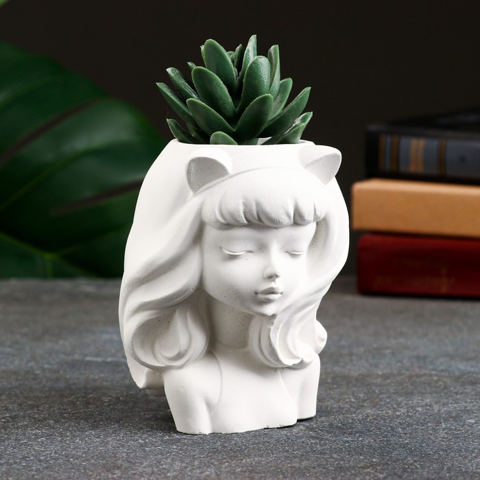 

Фигурное кашпо "Девушка с ушками" 7х9х11см