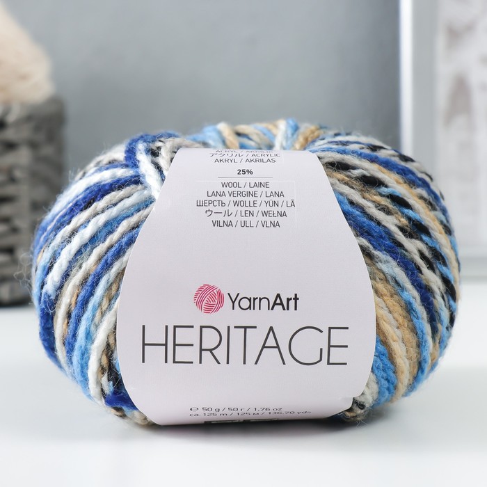 

Пряжа "Heritage" 75% акрил, 25% шерсть 125м/50гр (332 василек-чёрный-белый)