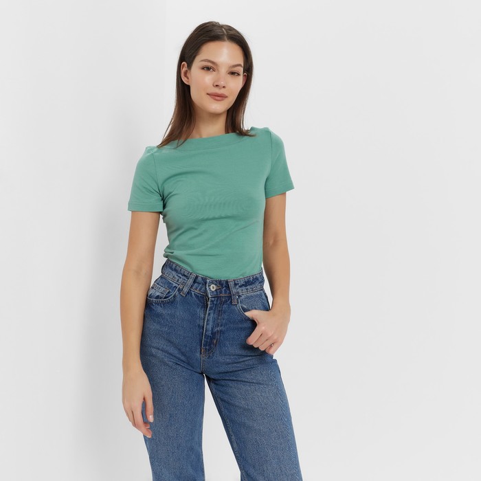 

Футболка женская с вырезом лодочка MINAKU SLIM FIT: цвет оливковый, р-р 42