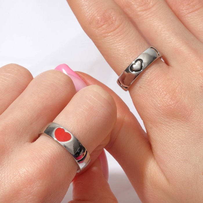 Кольцо набор 2 штуки "Неразлучники" сердца, цвет чёрно-красный в серебре, размер 17