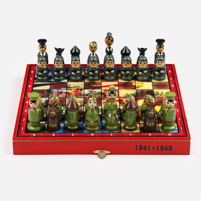 

Шахматы "Вторая Мировая Война", доска дерево 30 х 30 см, пешка h-5 см, король h-8.5 см