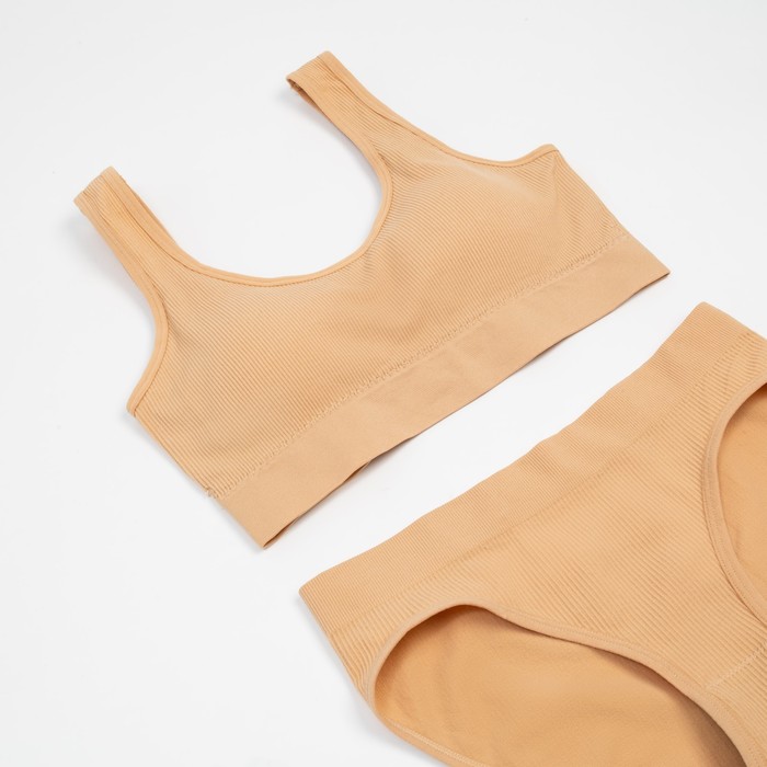 

Комплект женский (топ, трусы) цвет бежевый, размер 42-44