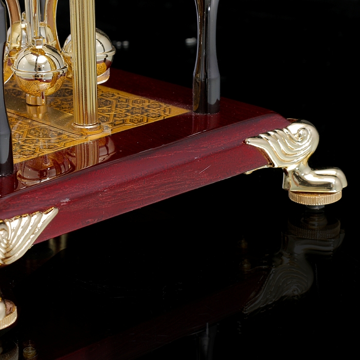 Часы настольные Danube