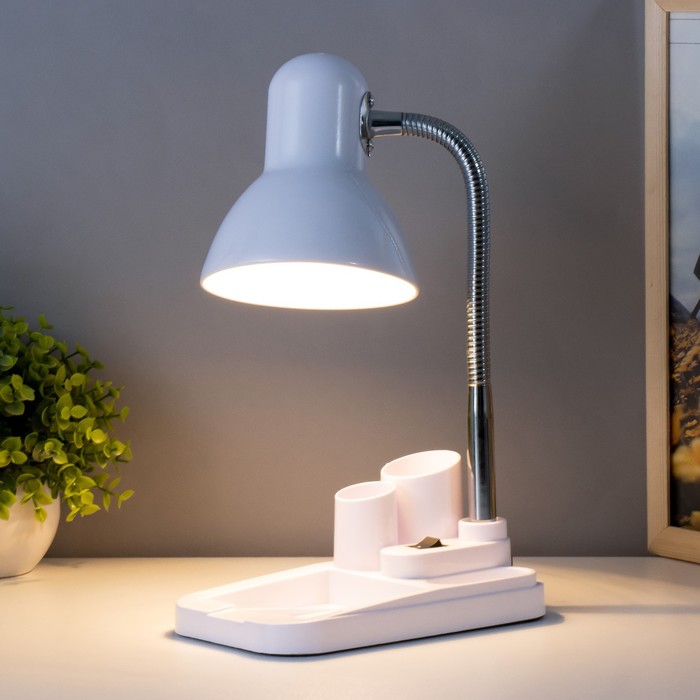 Настольная лампа 1х60вт E27 к-1,5м белая