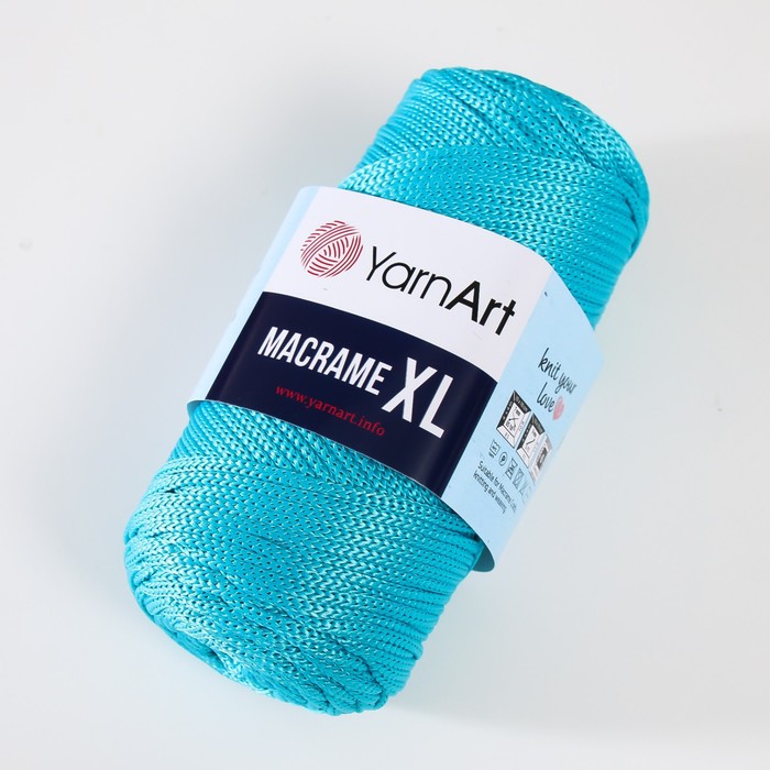 

Пряжа "Macrame XL" 100% полиэстер 130м/250г (152 бирюза)