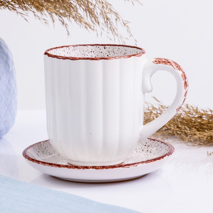 Чашка с блюдцем 