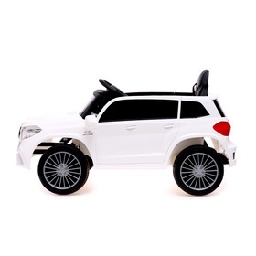 

Электромобиль MERCEDES-BENZ GLS, EVA колеса, кожаное сиденье, цвет белый, уценка (порвано сиденье)