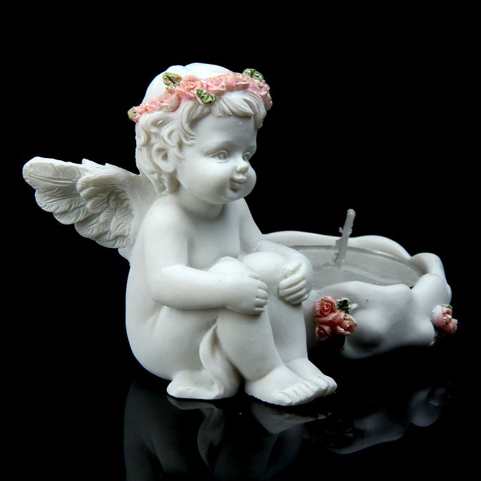 Сувенир "Ангелок в венке из роз у свечи", МИКС