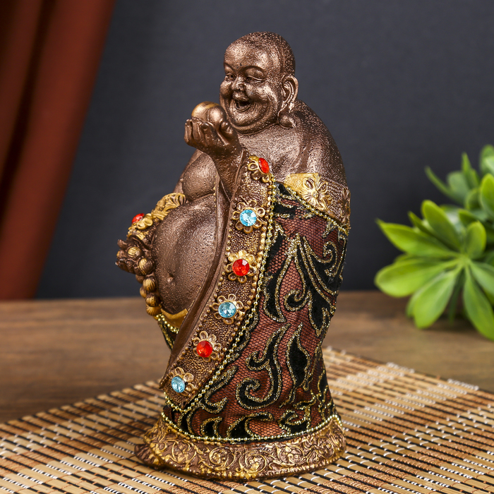 Нэцкэ под бронзу "Хотей в ткани с четками и жемчужиной желаний"