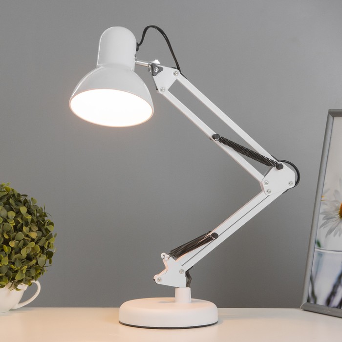 фото Настольная лампа "уникум" е27 15вт белый 14,5х15х57 см risalux