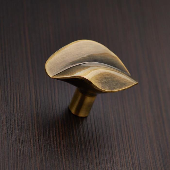 Ручка-кнопка мебельная (мод.1940), цвет бронза