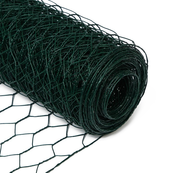 фото Сетка плетённая с пвх покрытием, 10 × 1 м, ячейка 25 × 25 мм, d = 0,9 мм, металл, greengo