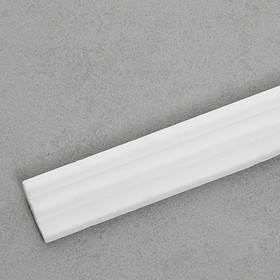 Плинтус потолочный, белый 28×20х2000 Ош