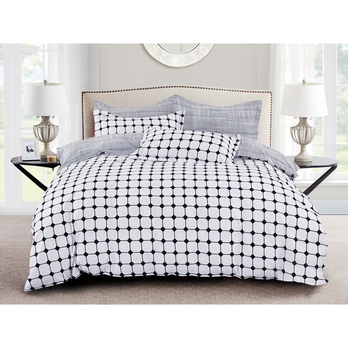 

Постельное бельё 1.5 сп Satin de Luxe, размер 150х220 см, 145х215 см, 70х70 см - 2 шт