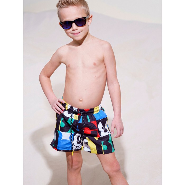 цена Плавательные шорты для мальчика Disney, рост 122 см