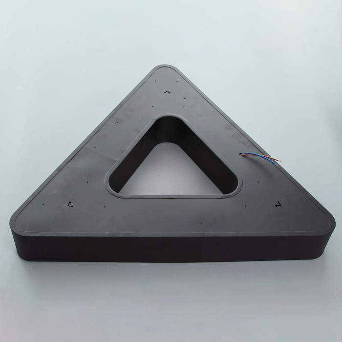 Люстра "Треугольник" LED 36Вт 4000К черный 60х46х70 см