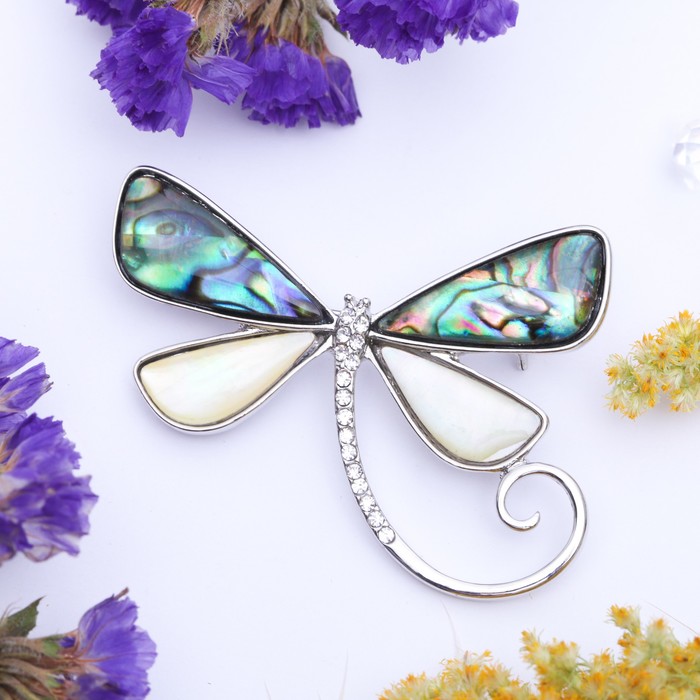 Брошь "Галиотис" стрекоза, закруглённый хвостик, цвет бело-зеленый в серебре