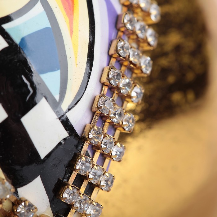 Фигурка "Яблоко" Томаса Хоффмана