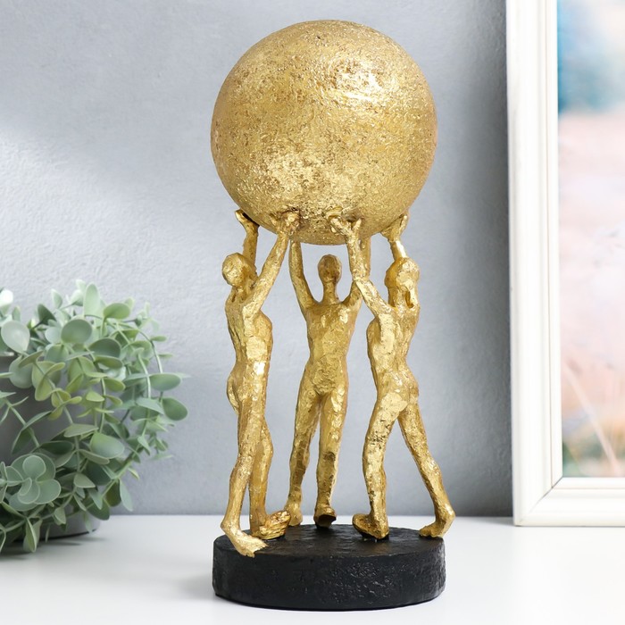 Сувенир полистоун Атланты с шаром золото 12,5х12,5х32 см