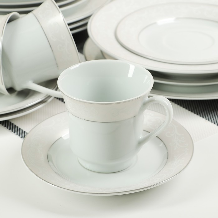 Набор столовый "Миледи", 20 предметов: 4 тарелки 19 см, 4 тарелки 21 см, 4 тарелки 23 см, 4 чашки 180 мл, 4 блюдца