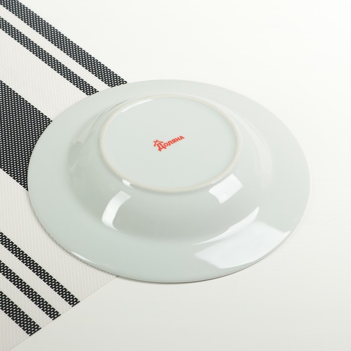 Набор столовый "Миледи", 20 предметов: 4 тарелки 19 см, 4 тарелки 21 см, 4 тарелки 23 см, 4 чашки 180 мл, 4 блюдца