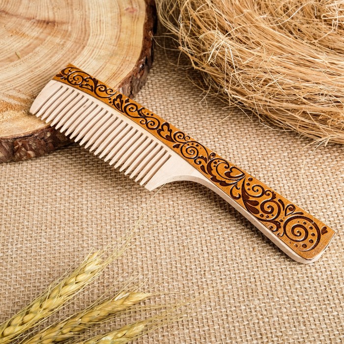 

Расческа "Россиянка", 19х4,5 см, береста