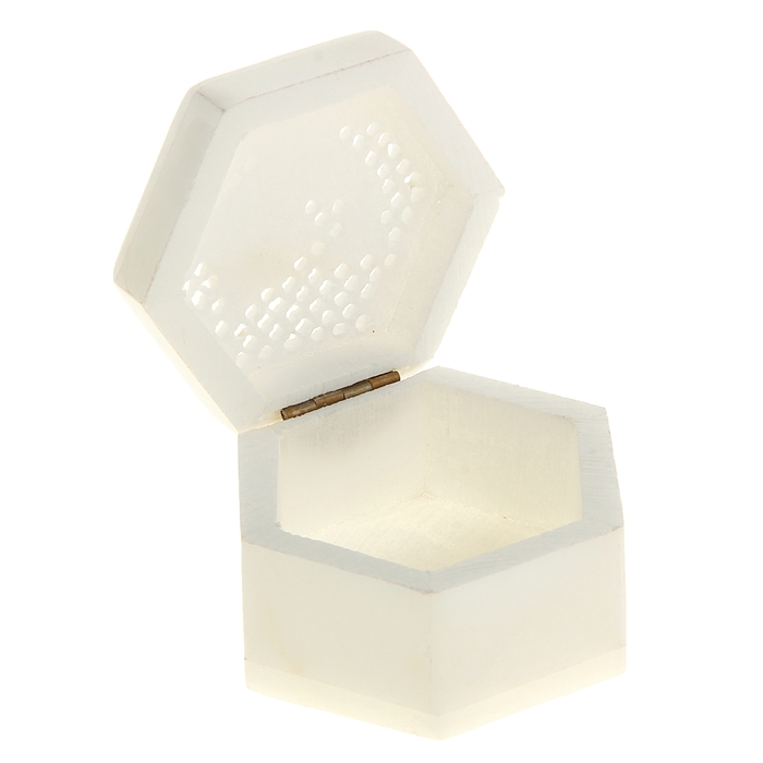 Шкатулкаиз резная "Рыба" под белый мрамор