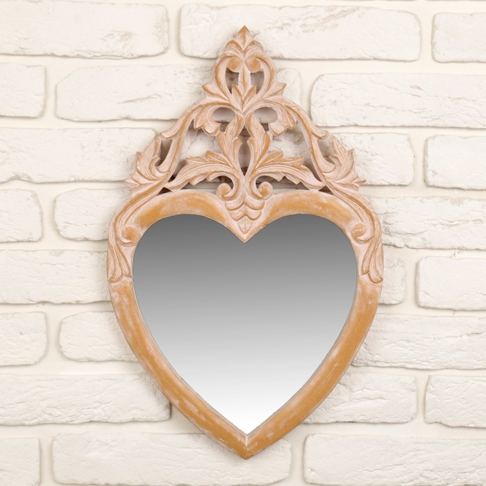 Зеркало "Сердце", резное