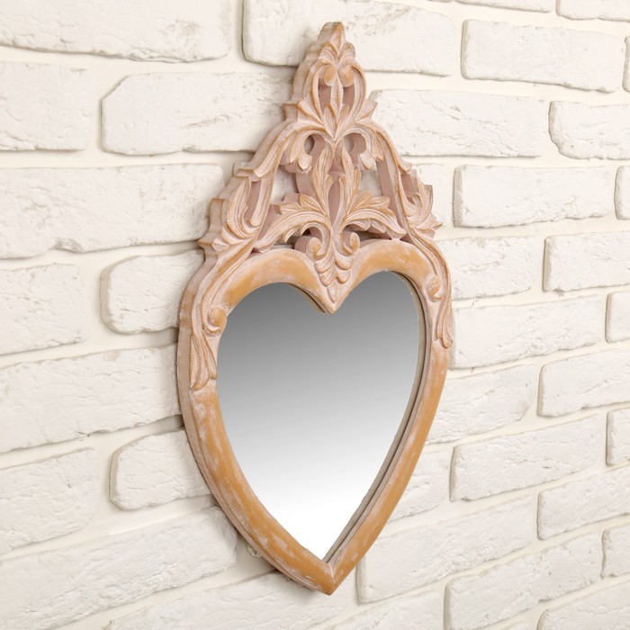 Зеркало "Сердце", резное