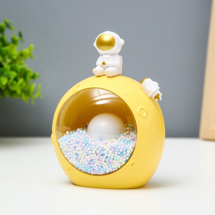 Ночник "Космонавт" LED USB АКБ МИКС 10х6х13,5 см 9352522