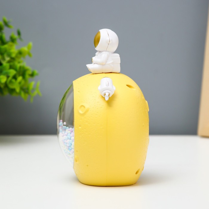 Ночник "Космонавт" LED USB АКБ МИКС 10х6х13,5 см 9352522