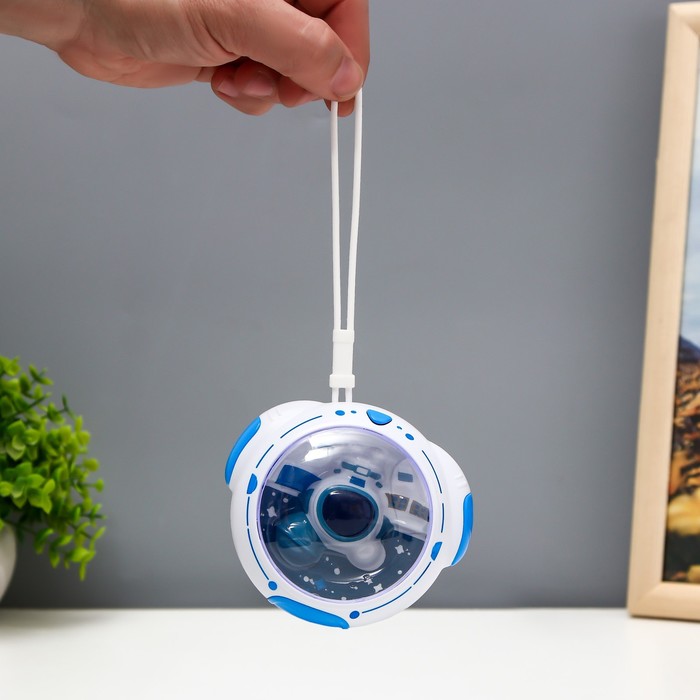 Ночник с грелкой для рук "Космонавт" LED USB бело-синий 10х9х5,8 см 9417295