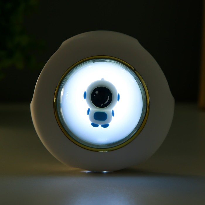 Ночник с грелкой для рук "Астронавт" LED USB белый 9х9х5 см 9417296