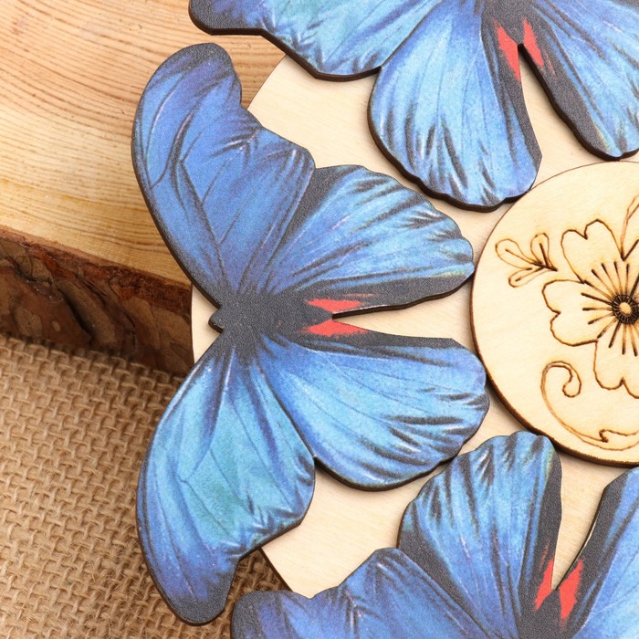 фото Подставка под горячее "синяя бабочка", 20х20 см, микс дерева