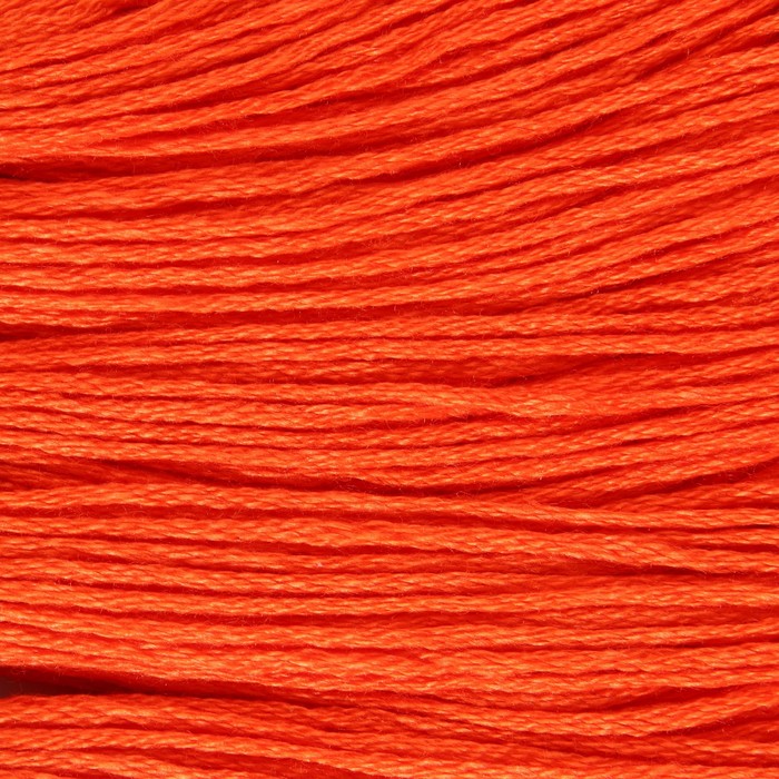 Нитки мулине, 8 ± 1 м, цвет морковный №947